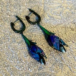 New PEORA beautiful earrings, sterling silver enamel coated tulips with CZ!